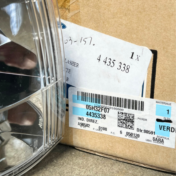 INDICATORE DI DIREZIONE ORIGINALE FORD EVEREST (03-06) - immagine 4