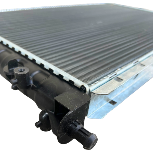 816709 VALEO RADIATORE MOTORE FIAT TIPO/LANCIA DEDRA (89-99) - immagine 4
