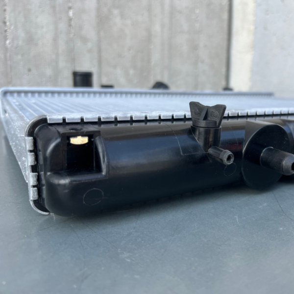 MT2188 AVA RADIATORE MOTORE MITSUBISHI PAJERO / L200 (00-06) - immagine 4